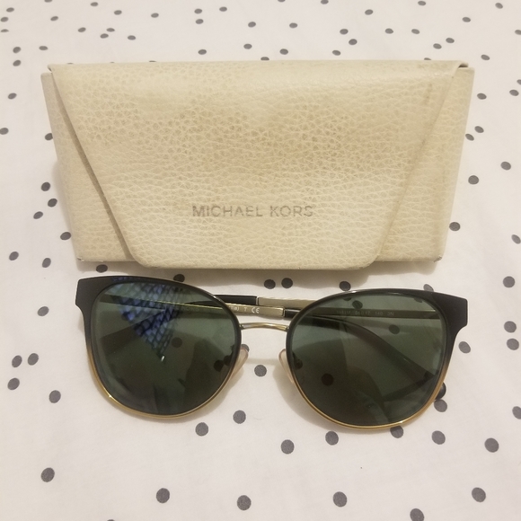 Michael Kors sunglasses - Picture 3 of 5